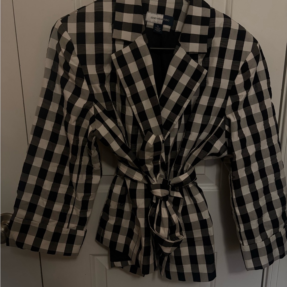 Black and White Checkered Blazer